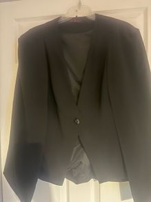 So Fabolous ! black waist coat with cape 2 in 1 size UK18/20 EU46/48 Perfect condition Postage included