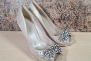 Womens KAREN MILLEN high heels satin jewelled Size UK 5 EU 38