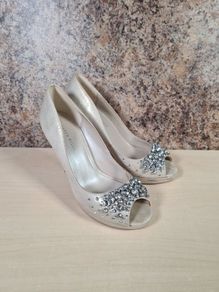 Womens KAREN MILLEN high heels satin jewelled Size UK 5 EU 38