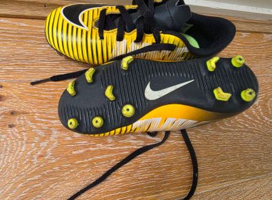 Kids football boots