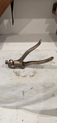 vintage eclipse saw set  no 77