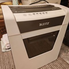 Leitz IQ Office P4 Document shredder