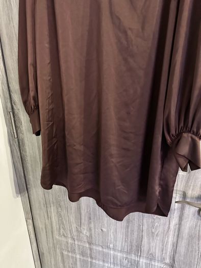 BNWT H&M Dress - Large