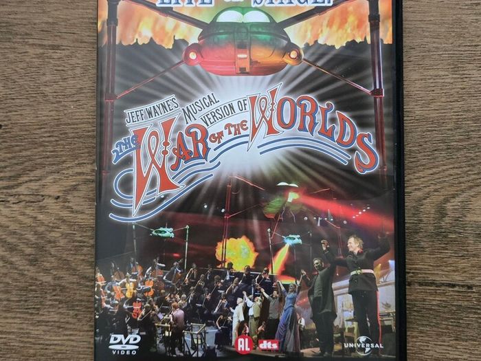 DVD War of the Worlds - live on stage