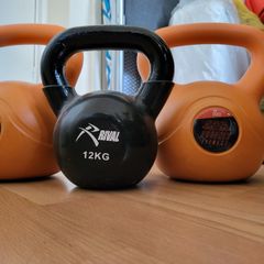 Kettlebells 2x8kg plus 1 x 12kg