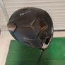 Qi35 LS driver Image 3
