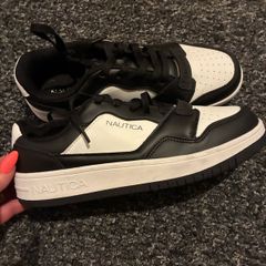 NEW Nautica runners