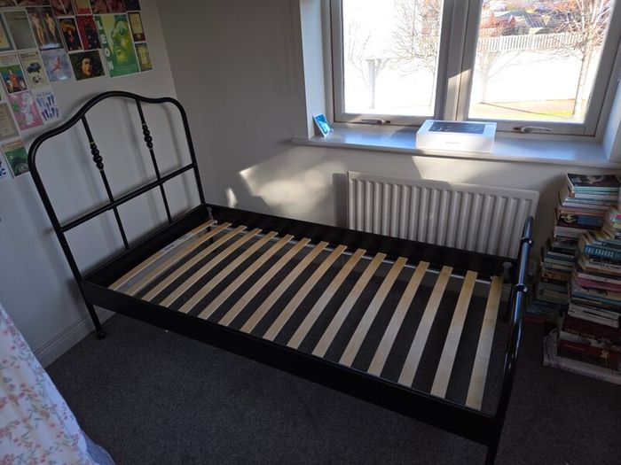 single bed