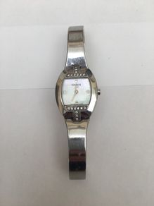 Tissot Ladies Quartz Watch L953 Diamond Bezel