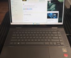 HP ENVY x360 15" 2-in-1 Touchscreen (15-ey0502sa)