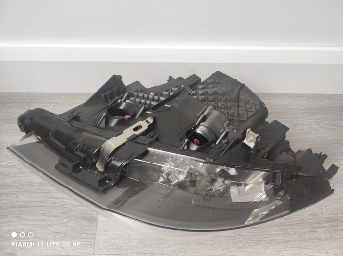 BMW 5 Series Headlamp & Spotlight