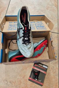 Brooks Mach 19 Cross Country Spikes in UK 10 / EU 45 / US Men's 11