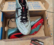 Brooks Mach 19 Cross Country Spikes in UK 10 / EU 45 / US Men's 11