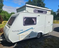 Compact Caravan- perfect for festivals!