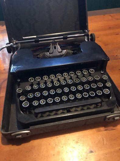 typewriter corona
