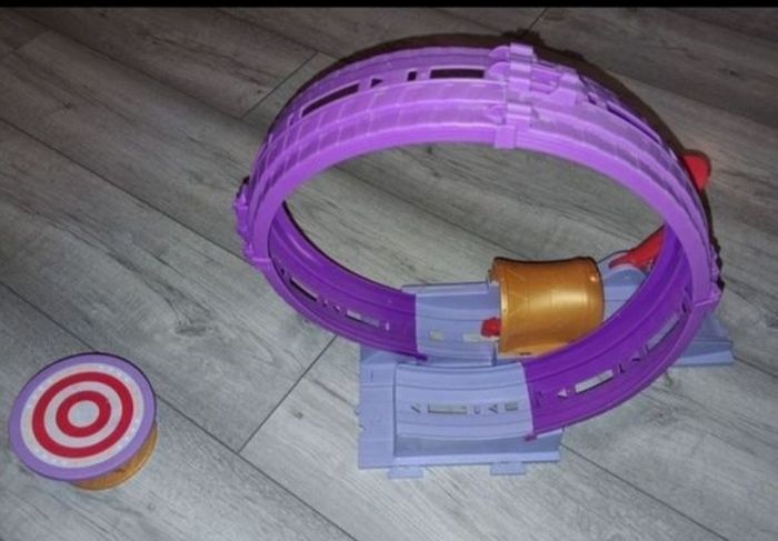 1 Euro Each Or All For Only 2 Euro!! - Disney, Bluey, Etc