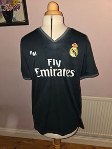 Real Madrid 2018/19 Away Jersey - Large size