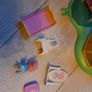 Peppa pig toy tower with accessories. No missing parts Image 4