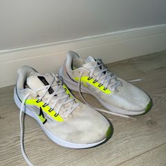 Nike Air Zoom Pegasus 39 Premium Running Shoes - size UK 10