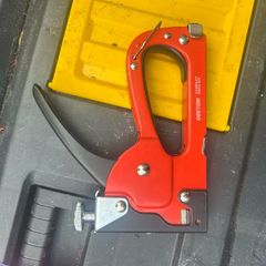 compact staple gun
