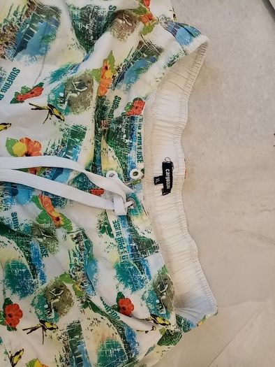 Men's swimming shorts