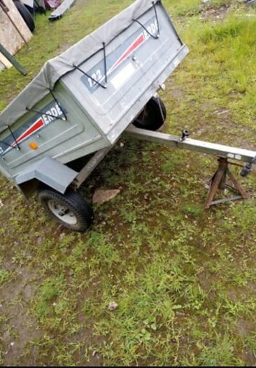 Erde 142 car camping/ tipping trailer