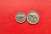 1996 Irish 5p and 2000 10p