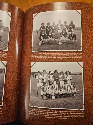 Eamonn 'chick' Deacy Testimonial.  1912 Aston Villa Legends  Vs Galway United X1/ West United X1. Incorporating official renaming of Terryland Park as Eamonn Deacy Park. First Edition Large Magazine In Good Condition.  See Photos For Same.