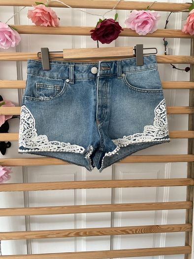 shorts miss selfridge size 10 denim shorts with lace detail button opening