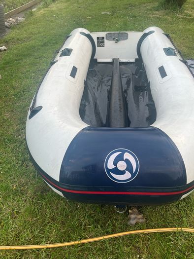 Yamaha 300s inflatable with 8hp Mercury outboard