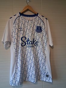 Everton Jersey. Official Hummell Everton Mens Jersey. Collect In Dublin Or Receive Via Post.