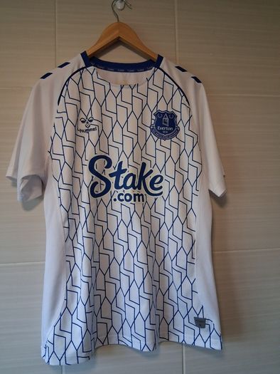 Everton Jersey. Official Hummell Everton Mens Jersey. Collect In Dublin Or Receive Via Post.
