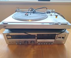 JVC record player and cassette player...both not working.