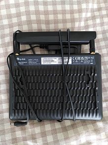 TP-link LTE router (150 Mbps mobile broadband)