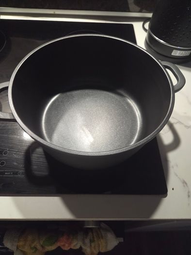Cooking pot