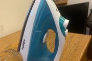 Clothes iron