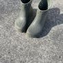 Croc crush boots size 8 Image 2