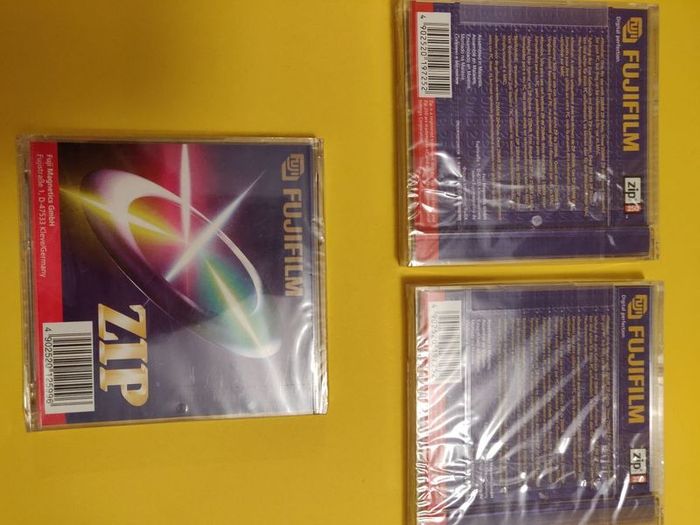 Fujifilm Zip Disk 250mb Pc Formatted (discontinued).