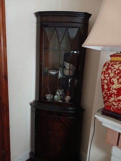 Mahogony Corner Cabinet