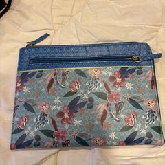 Carolyn Donnelly tablet/document holder