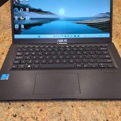 lapAsus Vivobook 14" X1400EA Laptop Full HD Pentium Gold 7505 4GB Memory 128GB SSD