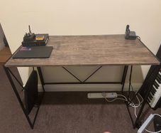 Foldable desk