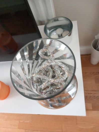 vase