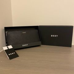 DKNY Wallet