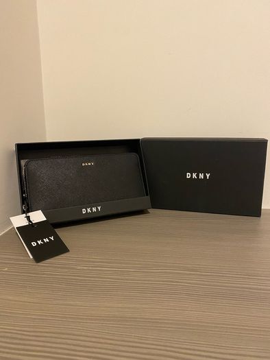 DKNY Wallet