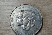 1981 Great Britain 25 Pence Royal Wedding Charles and Diana Commemorative Coin - free standard postage