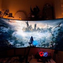 LG UltraGear 45" OLED Gaming Monitor - Like New!