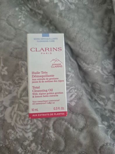 Clarins