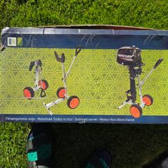 Outboard motor trolley/stand