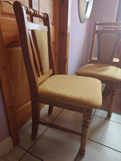 4 wooden chairs